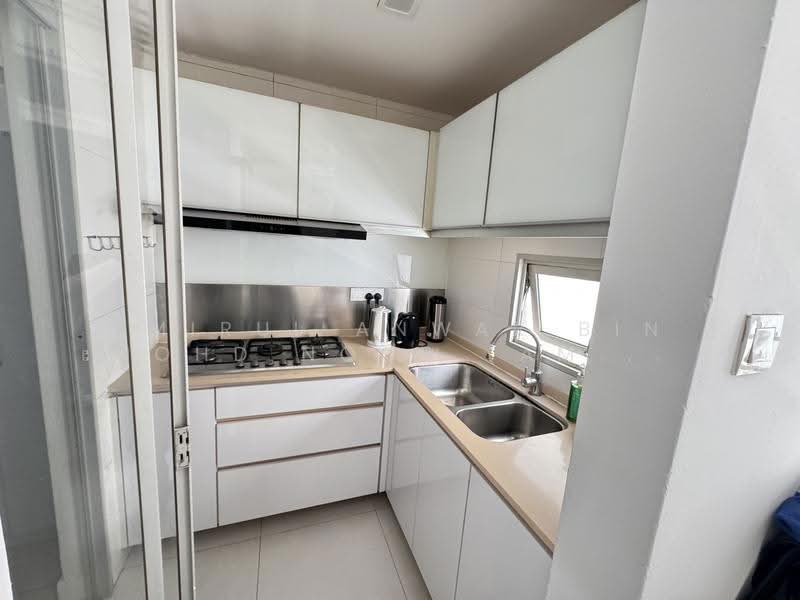 The Centris, 67 Jurong West Central 3, Boon Lay / Jurong / Tuas, 3 Bedrooms, 1,259 sqft, Apartment For Rent, by AMIRUL ANWAR BIN MOHD NOOR (AMIR MICHAEL), 500272116 - Kitchen - PropertyGuru.com.sg