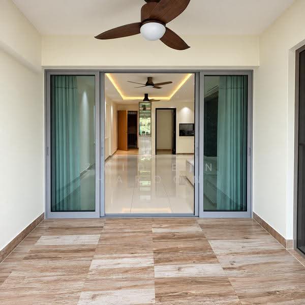 519B Tampines Central 8, 519B Tampines Central 8, Pasir Ris / Tampines, 3 Bedrooms, 1,173 sqft, HDB Flat For Sale, by Zaid Bin Haroon, 500272120 - Balcony - PropertyGuru.com.sg