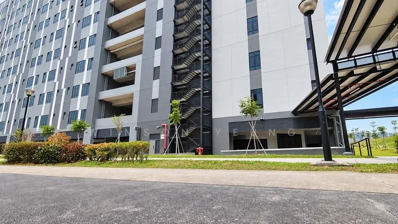 Tampines Connection, 2 Tampines North Drive 4, Pasir Ris / Tampines, 2,002 sqft, Factory / Workshop (B2) For Rent, by Winson Yeung, 500272127 - Exterior - CommercialGuru.com.sg