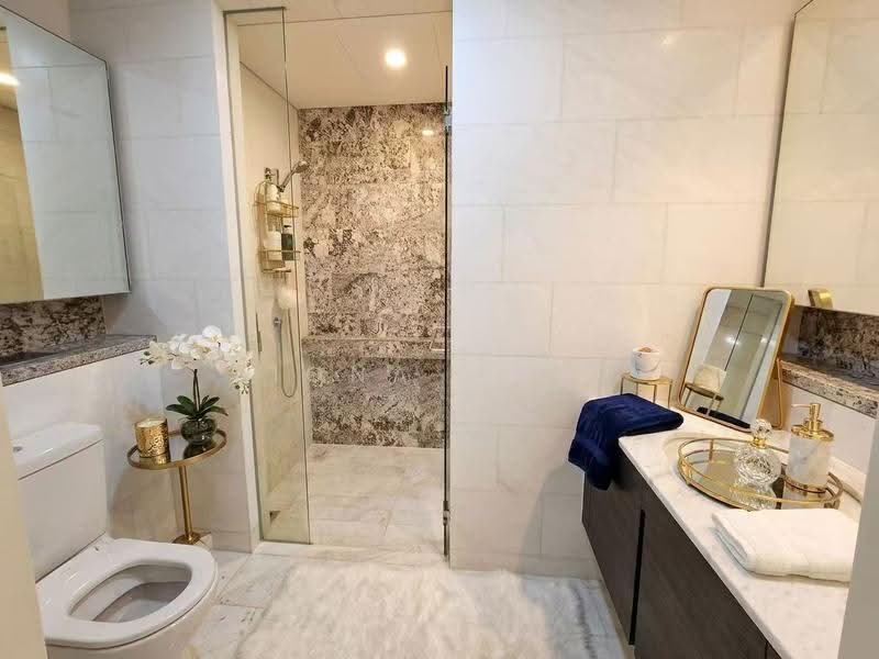 DUO Residences, 1 Fraser Street, Beach Road / Bugis / Rochor, 3 Bedrooms, 1,722 sqft, Apartment For Sale, by Fiona Wang, 500272128 - Bathroom - PropertyGuru.com.sg