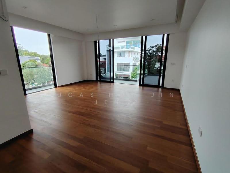 Kismis place, Kismis place, Clementi Park / Upper Bukit Timah, 8 Bedrooms, 9,300 sqft, Semi-Detached House For Sale, by Lucas Hoh Jin Heng, 500272134 - Living Room - PropertyGuru.com.sg