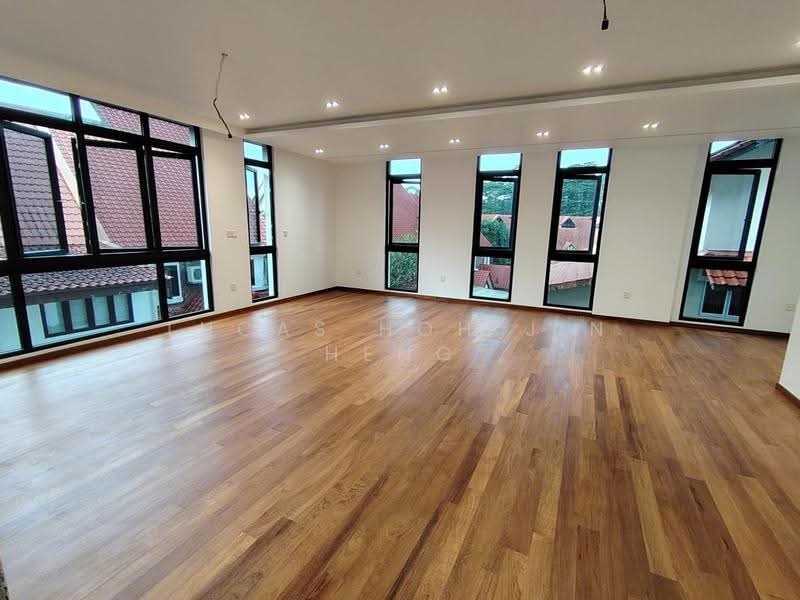 Kismis place, Kismis place, Clementi Park / Upper Bukit Timah, 8 Bedrooms, 9,300 sqft, Semi-Detached House For Sale, by Lucas Hoh Jin Heng, 500272134 - Living Room - PropertyGuru.com.sg