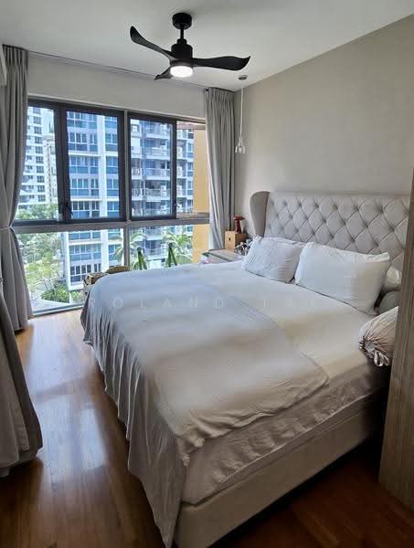 Q Bay Residences, 1 Tampines Street 86, Pasir Ris / Tampines, 4 Bedrooms, 1,440 sqft, Condominium For Sale, by Roland Tai, 500272138 - Bedroom - PropertyGuru.com.sg
