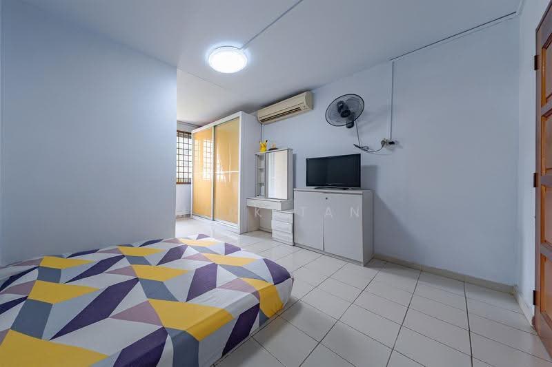 436 Fajar Road, 436 Fajar Road, Dairy Farm / Bukit Panjang / Choa Chu Kang, 3 Bedrooms, 1,302 sqft, HDB Flat For Sale, by Mark Tan, 500272142 - Bedroom - PropertyGuru.com.sg