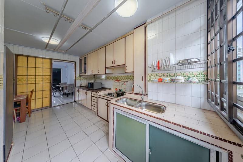 436 Fajar Road, 436 Fajar Road, Dairy Farm / Bukit Panjang / Choa Chu Kang, 3 Bedrooms, 1,302 sqft, HDB Flat For Sale, by Mark Tan, 500272142 - Kitchen - PropertyGuru.com.sg
