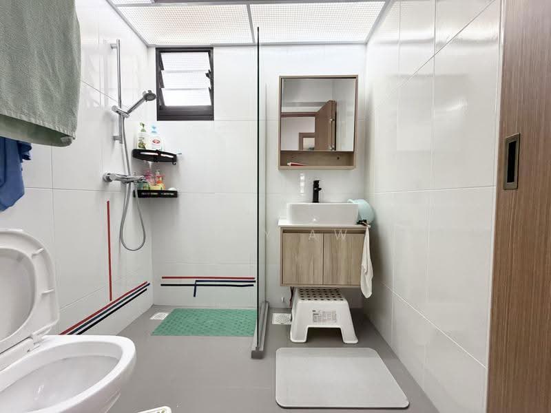 108B Bidadari Park Drive, 108B Bidadari Park Drive, Macpherson / Potong Pasir, 3 Bedrooms, 1,001 sqft, HDB Flat For Sale, by Toby Aw, 500272145 - Bathroom - PropertyGuru.com.sg