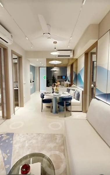 Lucerne Grand, Lakeside Drive, Boon Lay / Jurong / Tuas, 2 Bedrooms, 624 sqft, Condominium For Sale, by Alexander Au, 500272147 - Dining Room - PropertyGuru.com.sg