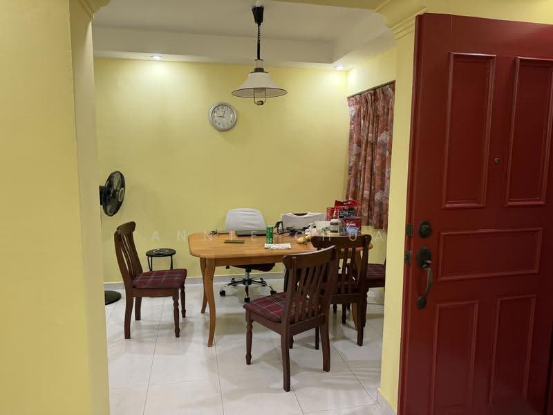 346 Kang Ching Road, 346 Kang Ching Road, Boon Lay / Jurong / Tuas, 3 Bedrooms, 1,097 sqft, HDB Flat For Sale, by Annie Chua, 500272155 - Dining Room - PropertyGuru.com.sg