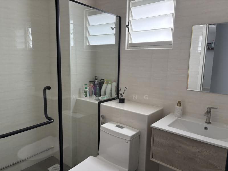 268B Compassvale Link, 268B Compassvale Link, Hougang / Punggol / Sengkang, Room Rental, 170 sqft, HDB Flat For Rent, by Agnes Ng, 500272157 - Bathroom - PropertyGuru.com.sg