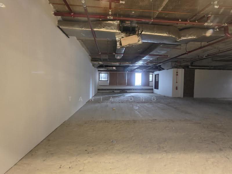 Peninsula Plaza, 111 North Bridge Road, City Hall / Clarke Quay, 2,454 sqft, Other Retail For Sale, by Tania Ong, 500272165 - Interior - CommercialGuru.com.sg
