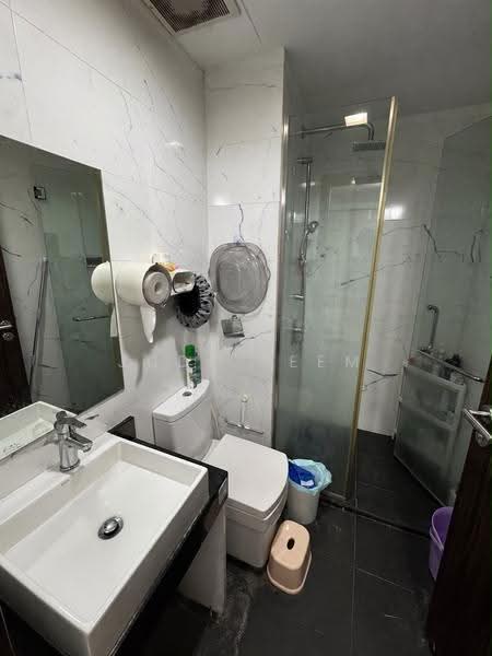 Suites @ Topaz, 3 Topaz Road, Balestier / Toa Payoh, 1 Bedroom, 388 sqft, Condominium For Rent, by Jude Teem, 500272173 - Bathroom - PropertyGuru.com.sg