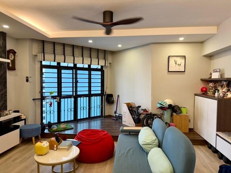 987D Jurong West Street 93, 987D 987D, Boon Lay / Jurong / Tuas, 3 Bedrooms, 1,205 sqft, HDB Flat For Sale, by Adrian Li, 500272182 - PropertyGuru.com.sg