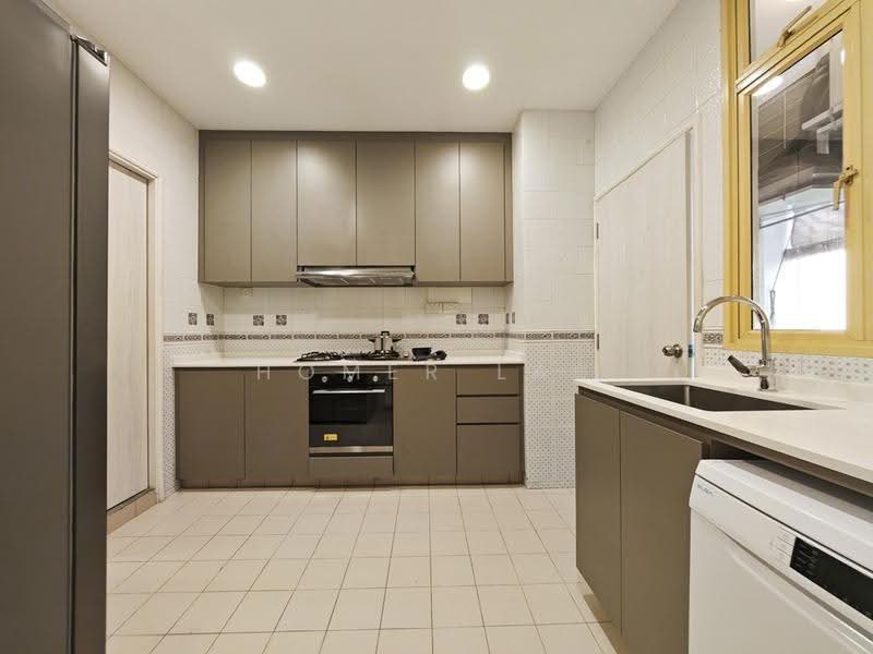 Spacious Low-Density Rental Living Near Fernhill Road, Tanglin / Holland / Bukit Timah, 4 Bedrooms, 1,776 sqft, Apartment For Rent, by Homer Lau, 500272197 - Kitchen - PropertyGuru.com.sg