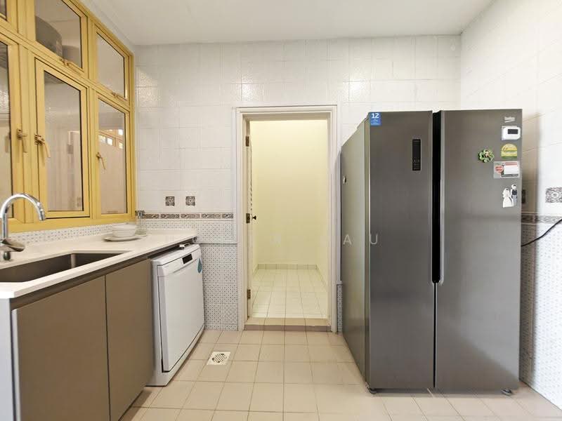 Spacious Low-Density Rental Living Near Fernhill Road, Tanglin / Holland / Bukit Timah, 4 Bedrooms, 1,776 sqft, Apartment For Rent, by Homer Lau, 500272197 - Kitchen - PropertyGuru.com.sg