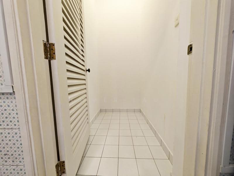 Spacious Low-Density Rental Living Near Fernhill Road, Tanglin / Holland / Bukit Timah, 4 Bedrooms, 1,776 sqft, Apartment For Rent, by Homer Lau, 500272197 - Interior - PropertyGuru.com.sg
