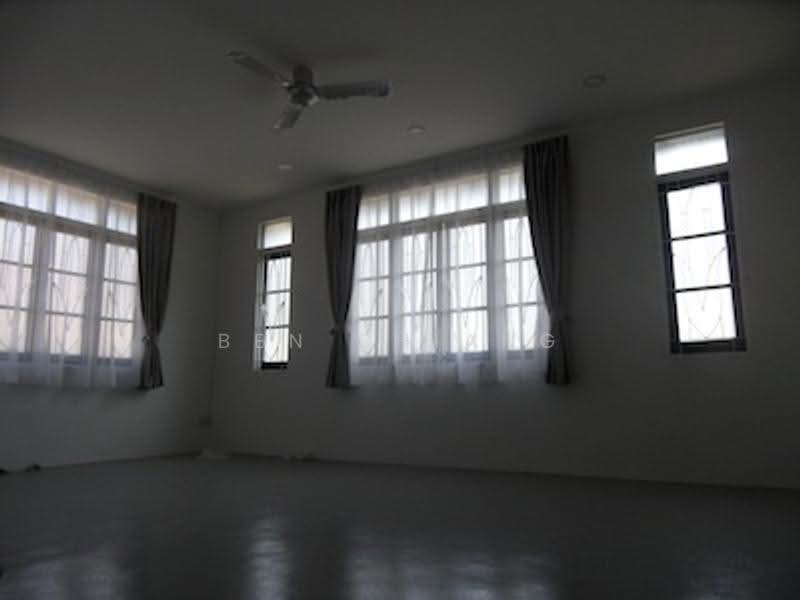 SERANGOON GARDEN ESTATE, Hougang / Punggol / Sengkang, 3 Bedrooms, 1,800 sqft, Semi-Detached House For Sale, by Ben Chiang, 500272208 - Interior - PropertyGuru.com.sg