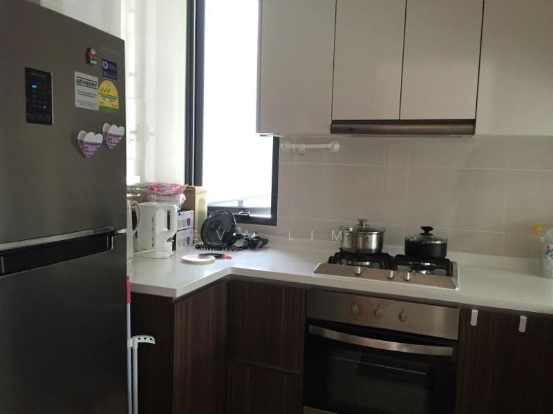 La Fiesta, 72 Sengkang Square, Hougang / Punggol / Sengkang, 3 Bedrooms, 840 sqft, Condominium For Rent, by Eva Lim, 500272218 - PropertyGuru.com.sg