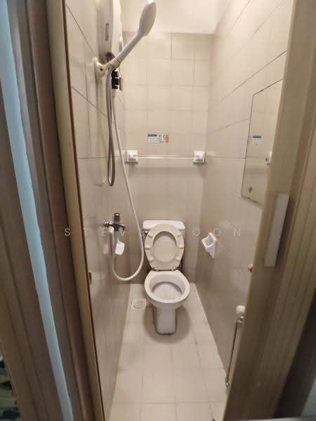 Heritage View, 10 Dover Rise, Buona Vista / West Coast / Clementi New Town, Room Rental, 110 sqft, Condominium For Rent, by Steve Voon, 500272221 - Bathroom - PropertyGuru.com.sg