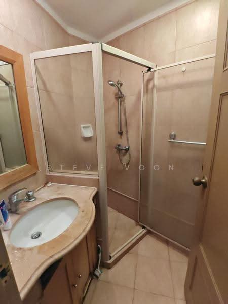 Heritage View, 10 Dover Rise, Buona Vista / West Coast / Clementi New Town, Room Rental, 110 sqft, Condominium For Rent, by Steve Voon, 500272221 - Bathroom - PropertyGuru.com.sg