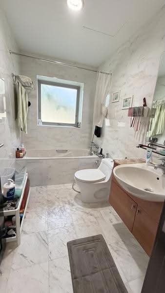 Whitewater, 25 Pasir Ris Street 72, Pasir Ris / Tampines, 3 Bedrooms, 1,141 sqft, Condominium For Sale, by Serene G, 500272235 - Bathroom - PropertyGuru.com.sg
