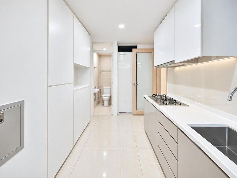 Wandervale, 355 Choa Chu Kang Avenue 3, Dairy Farm / Bukit Panjang / Choa Chu Kang, 4 Bedrooms, 1,249 sqft, Condominium For Sale, by Danis ET Lim 林永添, 500272237 - Kitchen - PropertyGuru.com.sg