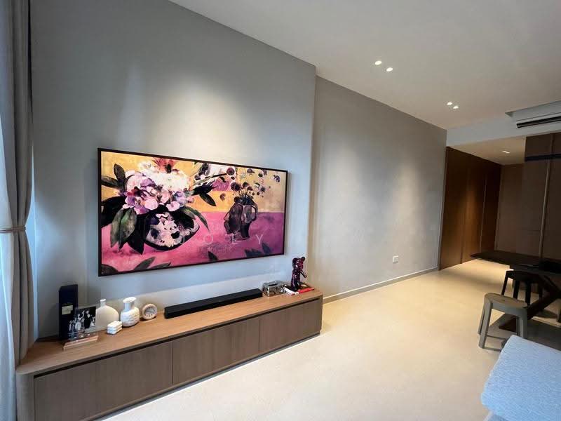 Midwood, 8 Hillview Rise, Dairy Farm / Bukit Panjang / Choa Chu Kang, 3 Bedrooms, 904 sqft, Condominium For Sale, by Joey Yew, 500272245 - Living Room - PropertyGuru.com.sg