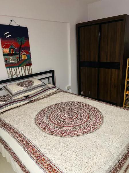 211 Ang Mo Kio Avenue 3, 211 Ang Mo Kio Avenue 3, Ang Mo Kio / Bishan / Thomson, Room Rental, 200 sqft, HDB Flat For Rent, by Liow Hai Ting, 500272247 - Bedroom - PropertyGuru.com.sg