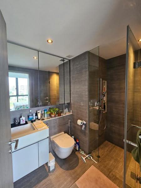 The Garden Residences, 9 Serangoon North View, Hougang / Punggol / Sengkang, 2 Bedrooms, 689 sqft, Condominium For Sale, by Mark Sim, 500272248 - Bathroom - PropertyGuru.com.sg
