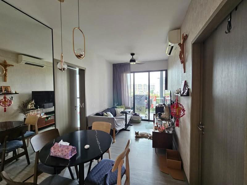 The Garden Residences, 9 Serangoon North View, Hougang / Punggol / Sengkang, 2 Bedrooms, 689 sqft, Condominium For Sale, by Mark Sim, 500272248 - Living Room - PropertyGuru.com.sg