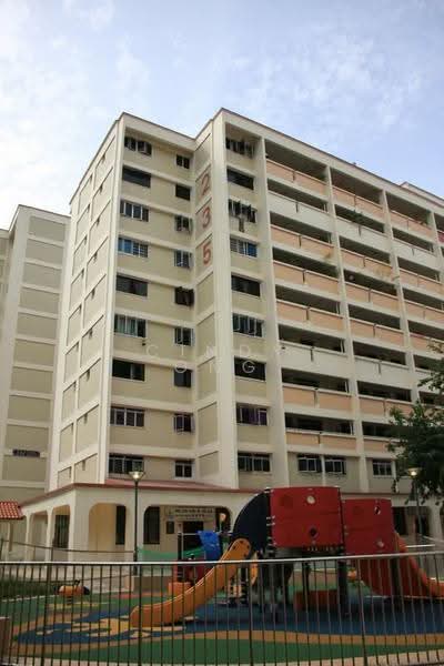 Blk 235 Yishun Street 21, Sembawang / Yishun, 1,200 sqft, Shop / Shophouse For Rent, by Cindy Ong, 500272250 - Exterior - CommercialGuru.com.sg