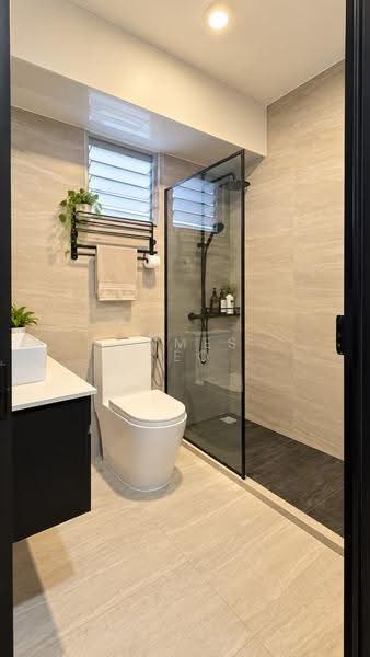 415A Fernvale Link, 415A Fernvale Link, Seletar / Yio Chu Kang, 3 Bedrooms, 1,001 sqft, HDB Flat For Sale, by James Yeo, 500272253 - Bathroom - PropertyGuru.com.sg