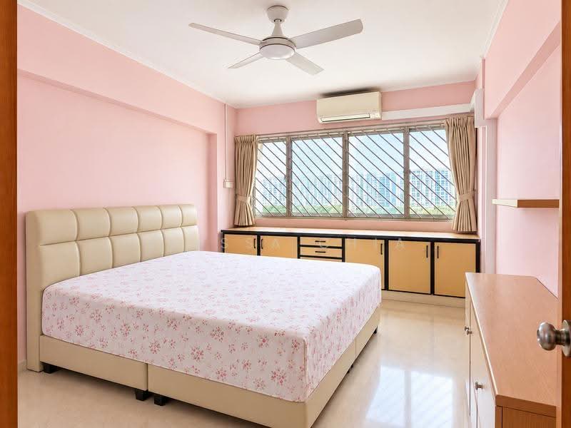 142 Bukit Batok Street 11, 142 Bukit Batok Street 11, Dairy Farm / Bukit Panjang / Choa Chu Kang, 3 Bedrooms, 1,561 sqft, HDB Flat For Sale, by Alyssa Chia, 500272264 - PropertyGuru.com.sg
