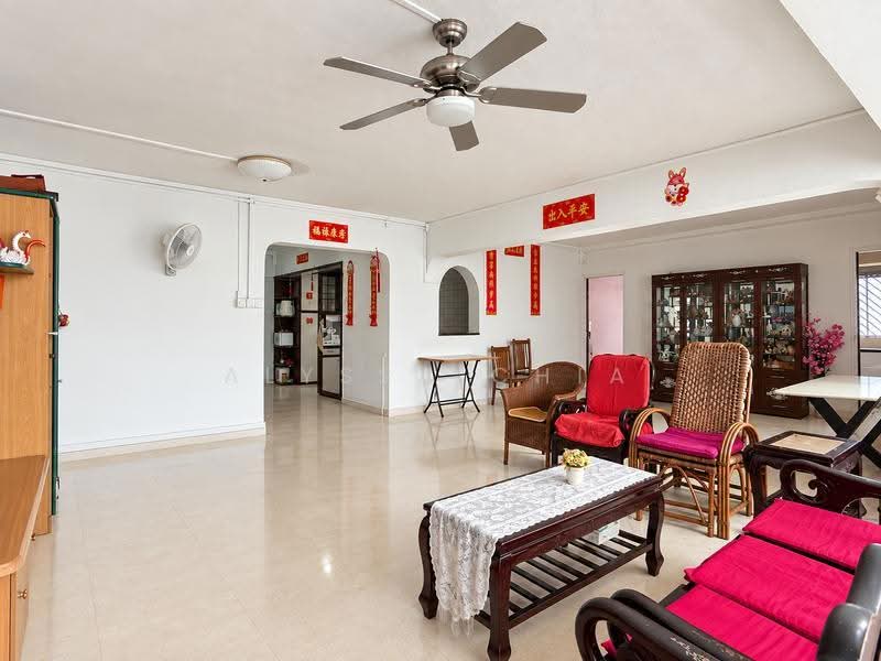 142 Bukit Batok Street 11, 142 Bukit Batok Street 11, Dairy Farm / Bukit Panjang / Choa Chu Kang, 3 Bedrooms, 1,561 sqft, HDB Flat For Sale, by Alyssa Chia, 500272264 - PropertyGuru.com.sg