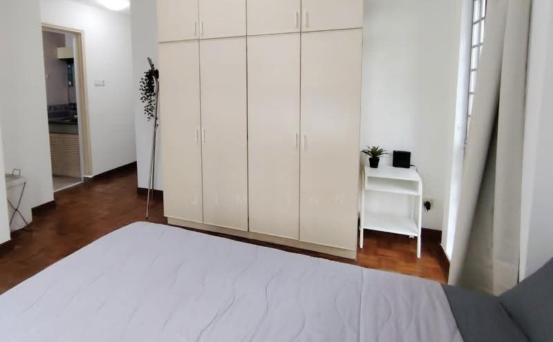 Emerald Park, 2 Indus Road, Alexandra / Commonwealth, Room Rental, 130 sqft, Condominium For Rent, by Jim Tan, 500272274 - Bedroom - PropertyGuru.com.sg
