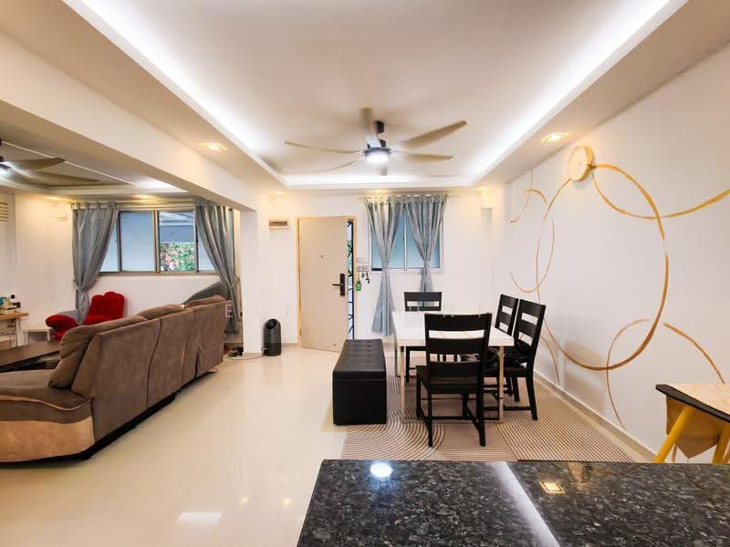 489C Tampines Street 45, 489C Tampines Street 45, Pasir Ris / Tampines, 3 Bedrooms, 1,119 sqft, HDB Flat For Sale, by Elfi Muni, 500272277 - Living Room - PropertyGuru.com.sg