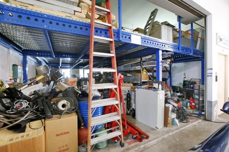 Tradehub 21, 18 Boon Lay Way, Boon Lay / Jurong / Tuas, 1,453 sqft, Light Industrial (B1) For Sale, by Johnny Chin, 500272309 - Interior - CommercialGuru.com.sg