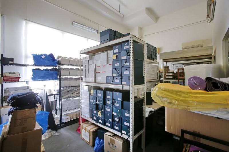 Tradehub 21, 18 Boon Lay Way, Boon Lay / Jurong / Tuas, 1,453 sqft, Light Industrial (B1) For Sale, by Johnny Chin, 500272309 - Interior - CommercialGuru.com.sg