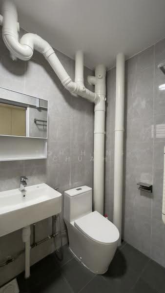 423 Fajar Road, 423 Fajar Road, Dairy Farm / Bukit Panjang / Choa Chu Kang, 3 Bedrooms, 1,313 sqft, HDB Flat For Sale, by Toh Hong Chuah, 500272335 - Bathroom - PropertyGuru.com.sg