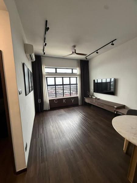 Nineteen Shelford, 19 Shelford Road, Newton / Novena, 2 Bedrooms, 850 sqft, Condominium For Rent, by Becky Li, 500272373 - Living Room - PropertyGuru.com.sg