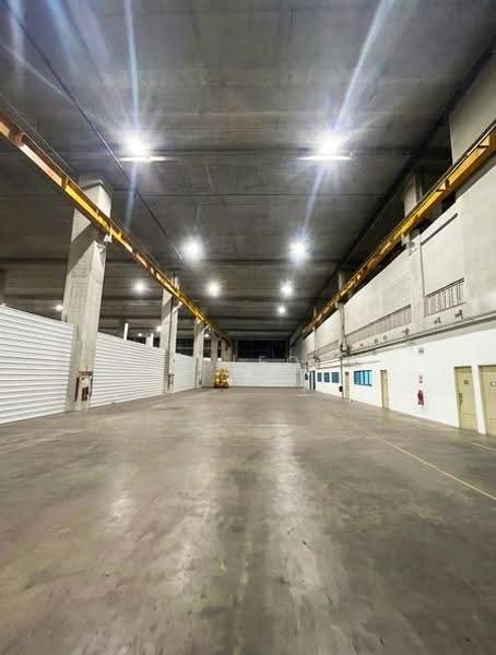 Benoi vicinity, Boon Lay / Jurong / Tuas, 16,200 sqft, Factory / Workshop (B2) For Rent, by Eva Leong, 500272380 - Interior - CommercialGuru.com.sg