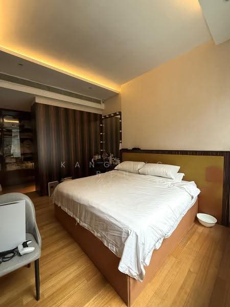 Helios Residences, 15 Cairnhill Circle, Orchard / River Valley, 3 Bedrooms, 1,701 sqft, Condominium For Rent, by KangLing Beh, 500272381 - Bedroom - PropertyGuru.com.sg