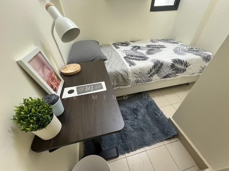 East Meadows, 30 Tanah Merah Kechil Road, Bedok / Upper East Coast, Room Rental, 80 sqft, Condominium For Rent, by Wee Ming Hao, 500272386 - Bedroom - PropertyGuru.com.sg