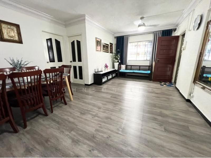 145 Bukit Batok Street 11, 145 145, Dairy Farm / Bukit Panjang / Choa Chu Kang, 3 Bedrooms, 1,001 sqft, HDB Flat For Sale, by Johnson Lim, 500272397 - PropertyGuru.com.sg