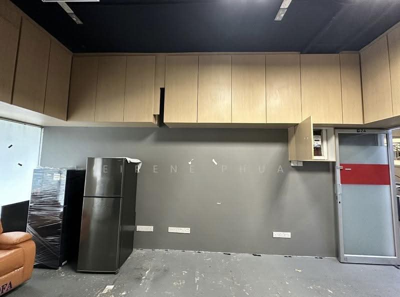Golden Mile Tower, 6001 Beach Road, Beach Road / Bugis / Rochor, 240 sqft, Other Retail For Rent, by Eirene Phua, 500272398 - Interior - CommercialGuru.com.sg