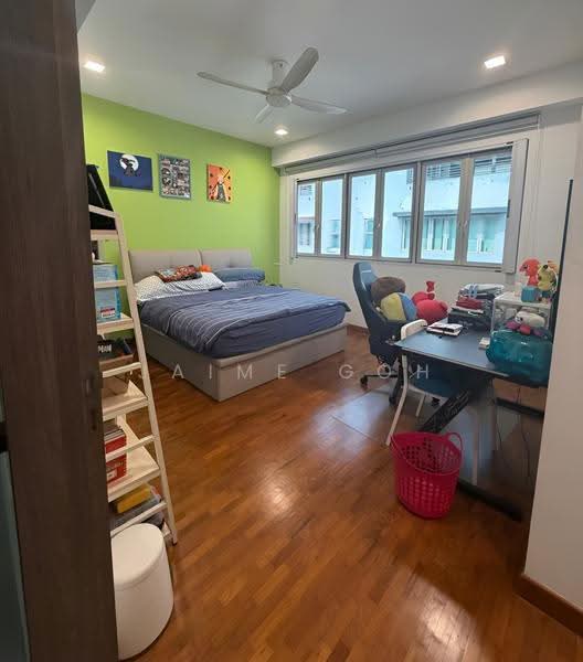 D28 FREEHOLD 3.5STY INTER-TERRACE AT SELETAR, Seletar / Yio Chu Kang, 5 Bedrooms, 3,100 sqft, Terraced House For Sale, by Jaime Goh, 500272401 - Bedroom - PropertyGuru.com.sg