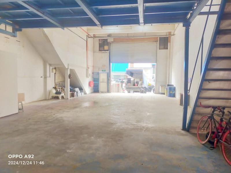 Civic Terrace Warehouse, 99-99B Ubi Avenue 4, Eunos / Geylang / Paya Lebar, 2,020 sqft, Light Industrial (B1) For Rent, by Henry Tan, 500272404 - Interior - CommercialGuru.com.sg