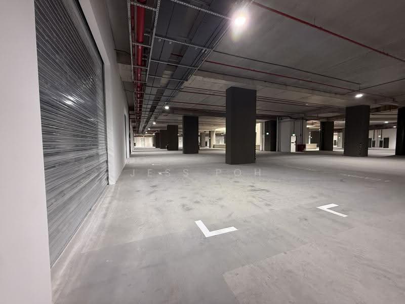 Tampines Connection, 2 Tampines North Drive 4, Pasir Ris / Tampines, 2,002 sqft, Factory / Workshop (B2) For Rent, by Jess Poh, 500272411 - Car Park - CommercialGuru.com.sg