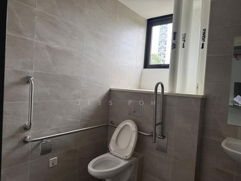 Tampines Connection, 2 Tampines North Drive 4, Pasir Ris / Tampines, 2,002 sqft, Factory / Workshop (B2) For Rent, by Jess Poh, 500272411 - Bathroom - CommercialGuru.com.sg