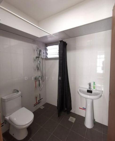 105A Bidadari Park Drive, 105A Bidadari Park Drive, Macpherson / Potong Pasir, 3 Bedrooms, 990 sqft, HDB Flat For Rent, by Dexter Lim, 500272421 - Bathroom - PropertyGuru.com.sg