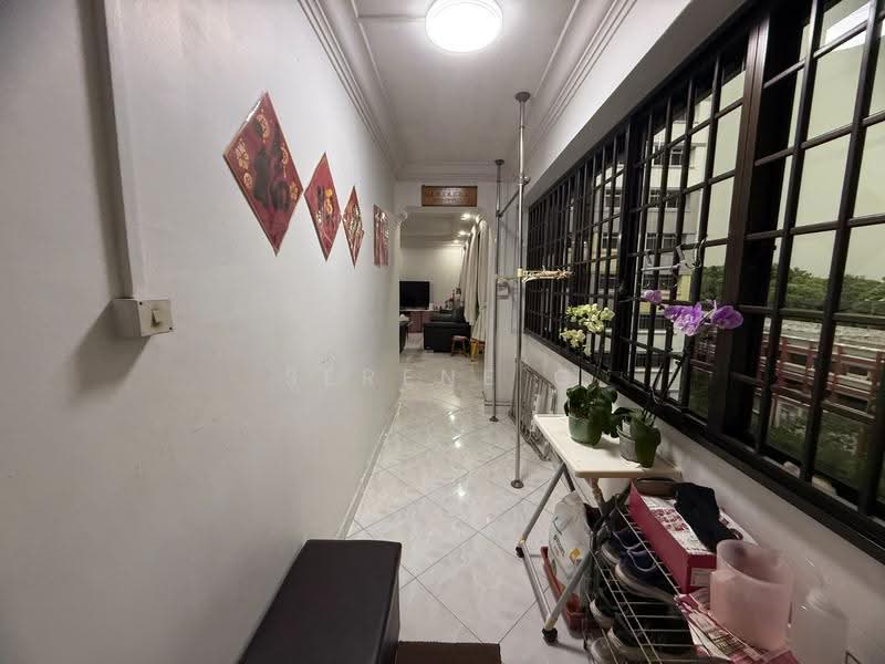 614 Choa Chu Kang Street 62, 614 Choa Chu Kang Street 62, Dairy Farm / Bukit Panjang / Choa Chu Kang, 3 Bedrooms, 1,367 sqft, HDB Flat For Sale, by Serene G, 500272427 - Corridor - PropertyGuru.com.sg